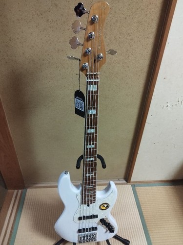 Guitare basse électrique - , sire