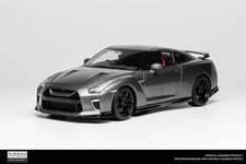 Nissan GT-R (R35) Track Edition Engineered by NISMO 1/18 Motorhelix