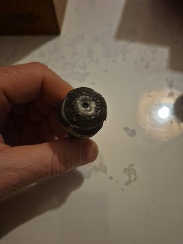 Capsule champagne ancienne - champagne, a