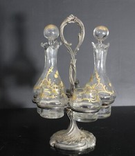 Huilier en cristal dans le gout de saint louis