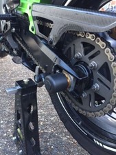 Kawasaki Z1000 2007-2009 Choc Champignons Axe Arrière Bobines Glisseurs New TS35