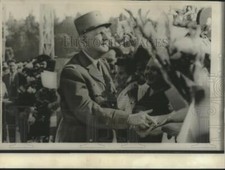 1966 Press Photo Pres. Gen