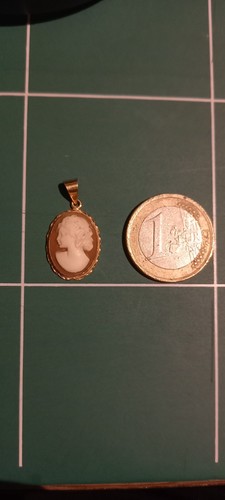 Pendentif camée fond orange - "camée, orange"