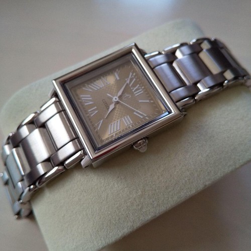 Montre quartz citizen xc - à,