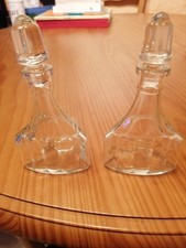 Set huilier et vinaigrier, hauteur 14 cm, base 4 cm, contenu 6,5 cl chaque