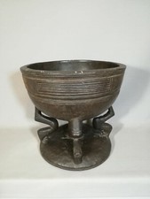 ANCIEN VASE AFRICAIN EN BOIS