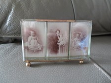 rare ancien cadre photo 3 vue à verre biseauté et laiton à posé ou suspendre