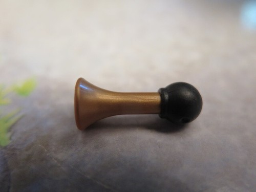 Rare poire pour - , clown