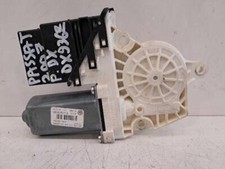 1K0959704P moteur lève-glace arrière droit pour VOLKSWAGEN PASSAT 2.0 TDI BKP