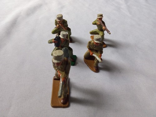 Lot figurines starlux - de,