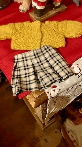 Ensemble pour poupee emilie - ensemble,