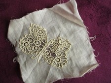 papillon en dentelle d'Alençon ancien (XIX)