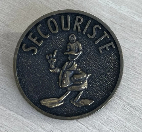 Pin disneyland paris - disneyland, –