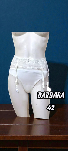 Barbara taille neuf - neuf, porte