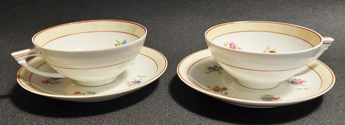 Paire tasses thé - à, en