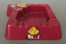 Cendrier publicitaire PVC rouge Winfield Australian Poids 150 grs