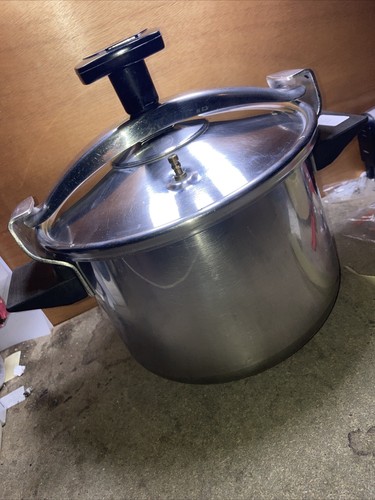 Cocotte minute seb - (d,