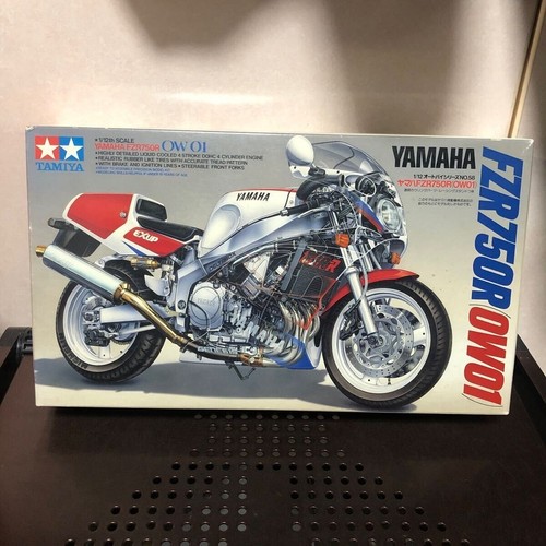 Fzr750r tamiya 12 - (ow01),