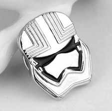 Pin's Pins Star Wars Capitaine Phasma  Stormtroopers  Soldats Impériaux (Réf b)