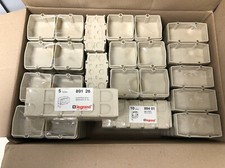 Lot Legrand: 200 boîtes