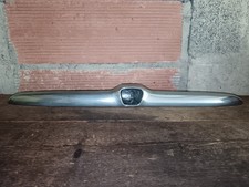 Baguette de coffre - 🚘,