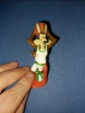 figurine space jam looney