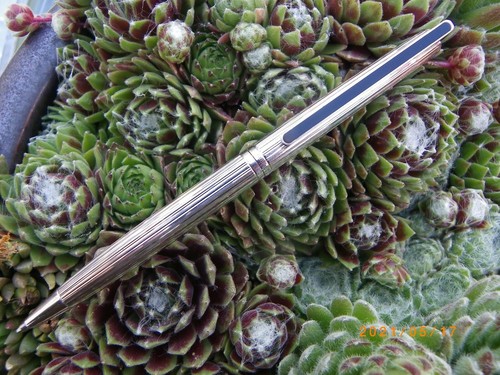 Ancien rare stylo bille - et,