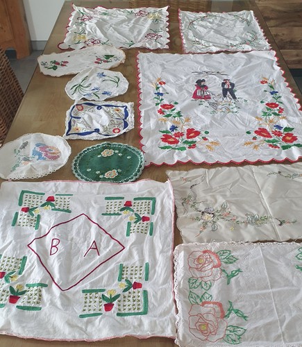 Lot napperons chemin table - lot,