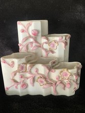 CHARMANT VASE ANCIEN PIQUE