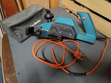 Rabot electrique 470W 75 mm Black et Decker DN750. Fonctionnel. Lames à changer.