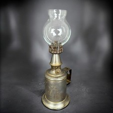 Lampe à essence ancienne