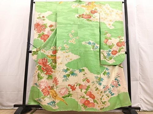 Kimono japonais luxueux