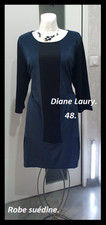 Belle robe suédine marine et noir T: 48