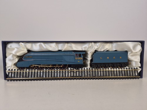 Hornby r2684 lner mallard - r2684, a4