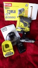 ponceuse ryobi R18PS one+ 18v + batterie + chargeur
