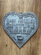 Plaque funéraire en fonte 