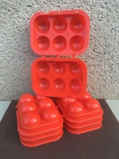 4 anciennes boîtes à oeufs