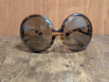 LUNETTES DE SOLEIL OVALES