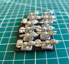 Warmaster 10mm : Loups