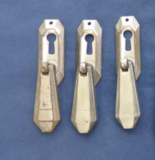 3 pendeloques boutons laiton