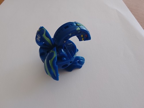 Bakugan dragonoid bleu - bakugan,