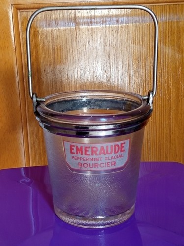 Rare seau glace - glace, emeraude