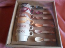 6 Tasses et 6 Cuillères ESPRESSO en Céramique