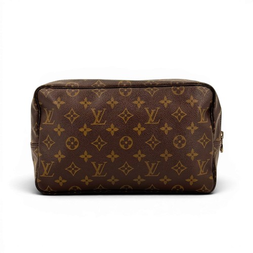 Louis vuitton trousse toilette - vuitton,