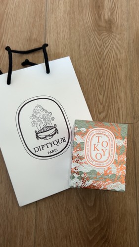 Bougie parfumée diptyque - parfumée,