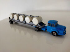 MINIATURES NOREV 1/86 -- UNIC ZU 120 FRANCE LAIT  --