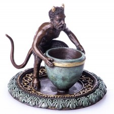 Sculpture bronze coloré Diable de style viennois avec chaudron D'après F.Bergman