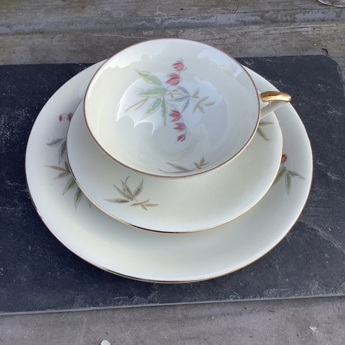 Orphelin tasse sous - orphelin, et