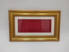 cadre bois doré avec marquise