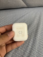 AirPods 1 Assez Utiliser 100% Authentique GROSSE NÉGOCIATION POSSIBLE